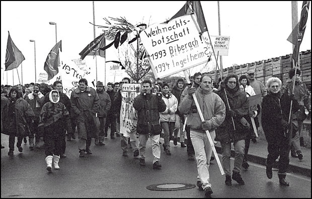 5DEMO 93-94 Demo gegen die Verlagerungsplne